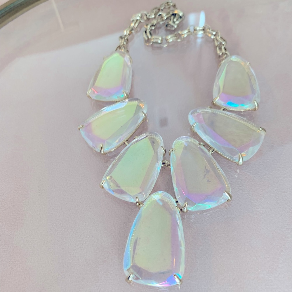 Kendra Scott Harlow Necklace in Clear Iridescent